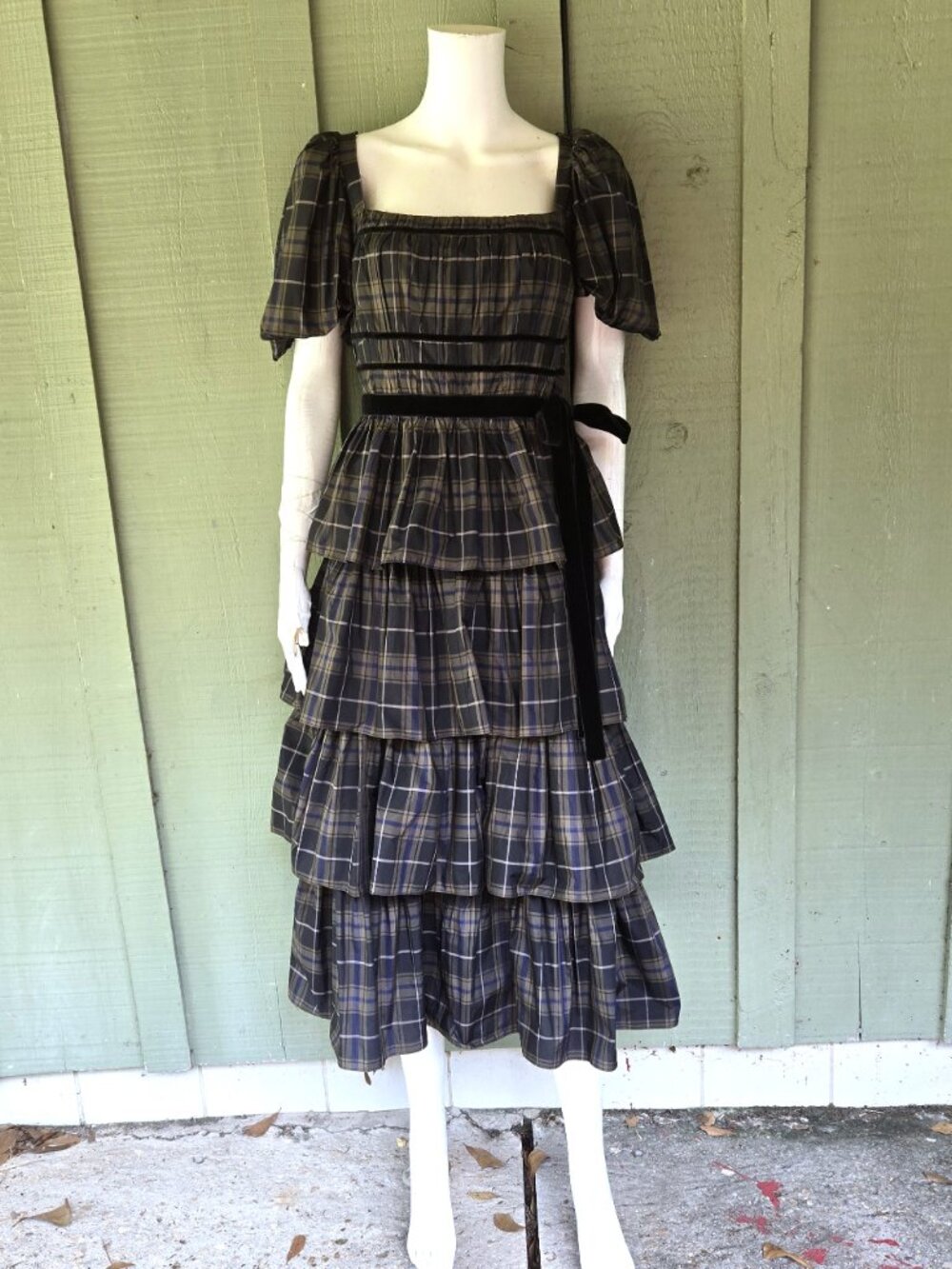 NWT ANTONIO MELANI Plaid Tiered Tea Length Dress 12